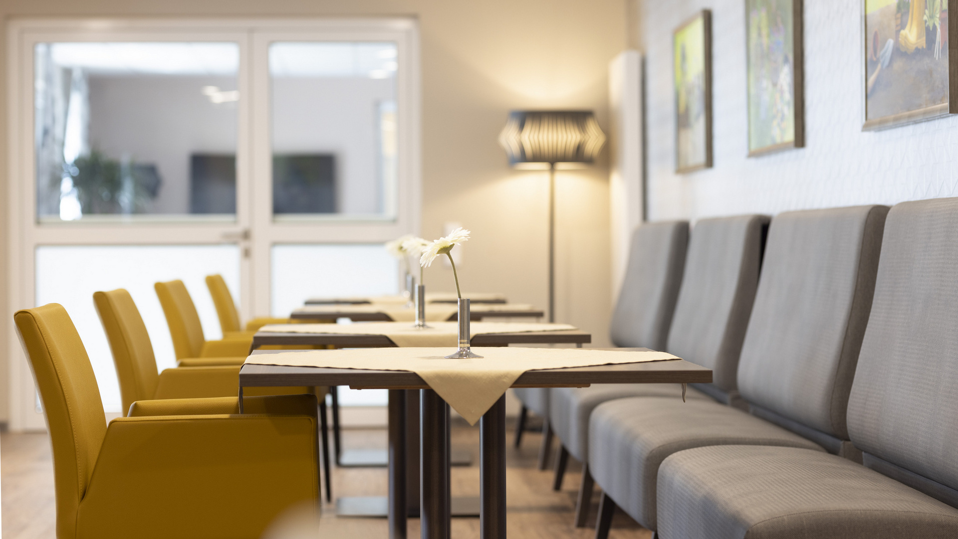 Moderne Räumlichkeiten.